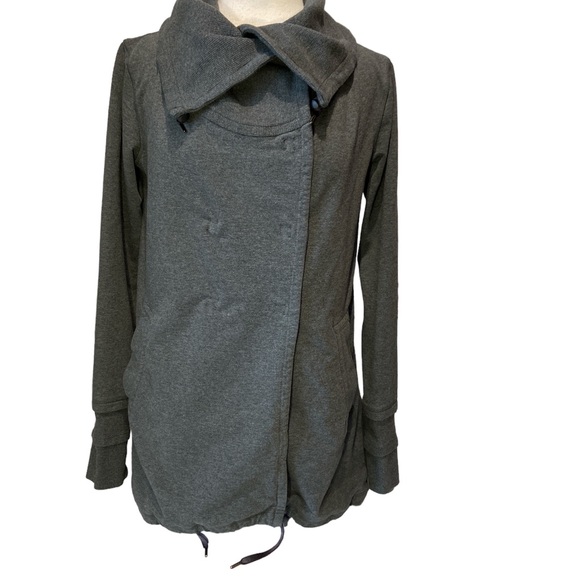 lululemon athletica Jackets & Blazers - Lululemon Gratitude Wrap